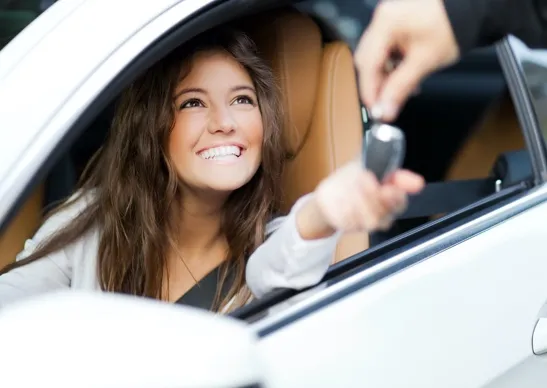 vehiculo de alquiler barato