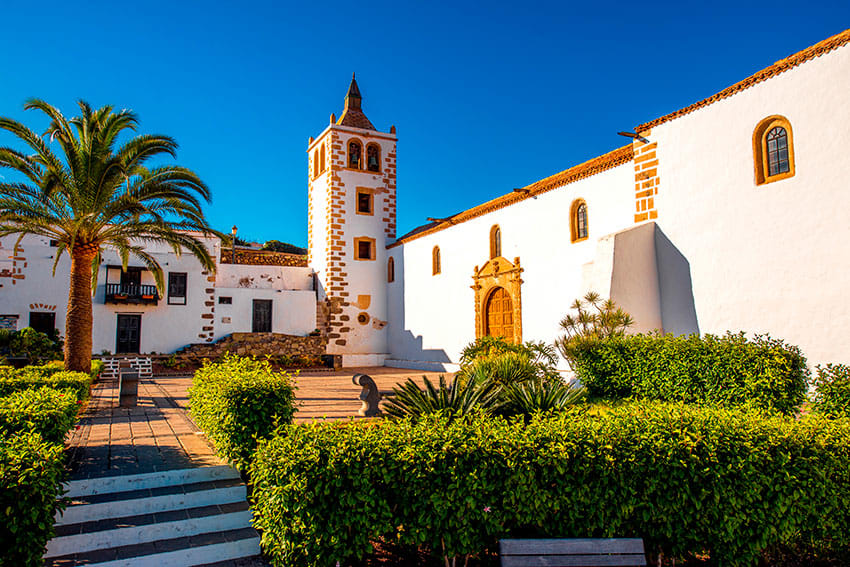 iglesias fuerteventura