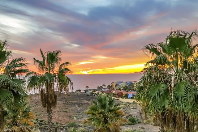 sur de tenerife aterdecer